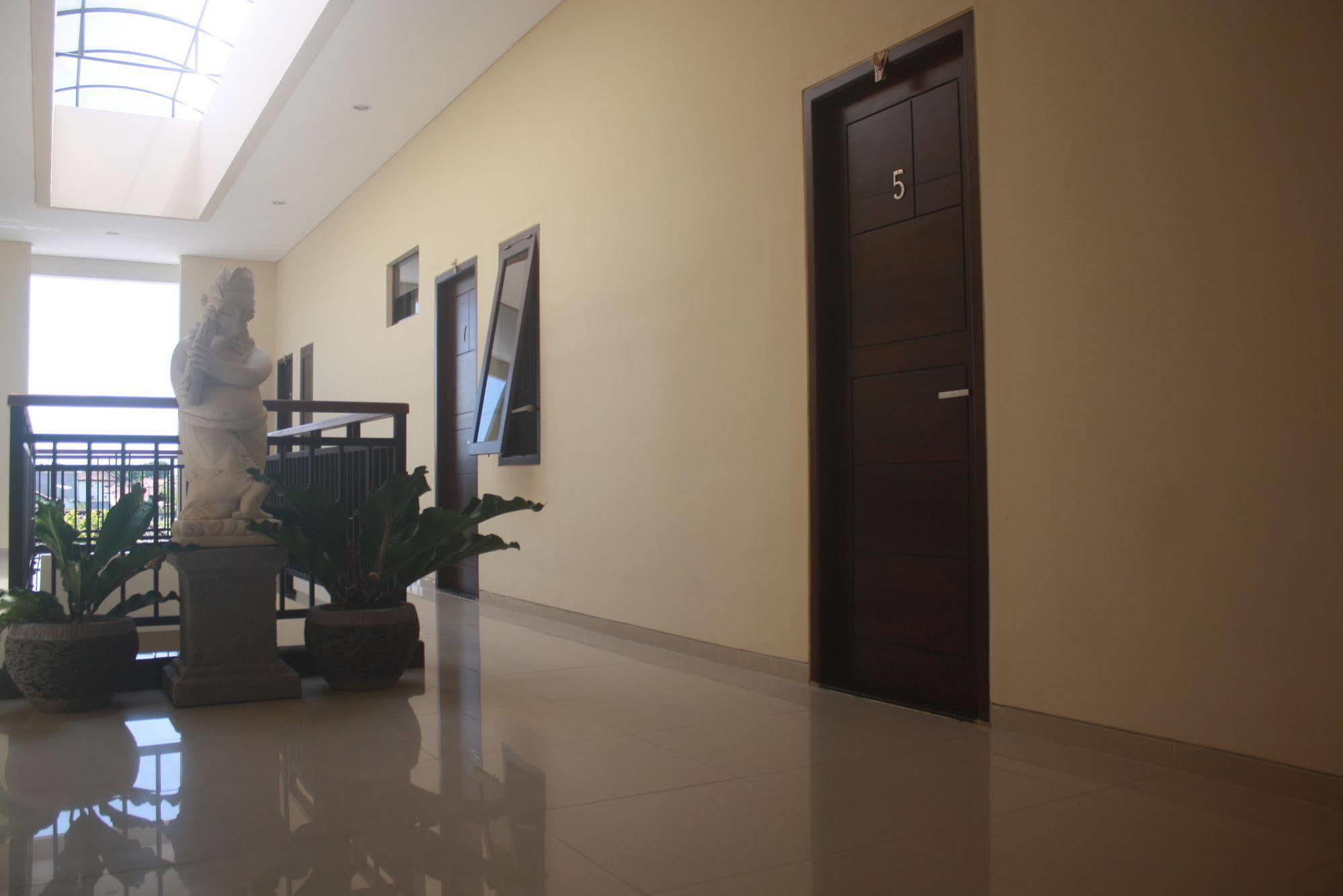 Hotel Mandari Buleleng Exterior foto